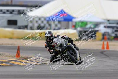 media/Jan-15-2023-SoCal Trackdays (Sun) [[c1237a034a]]/Turn 2 Set 2 (1155am)/